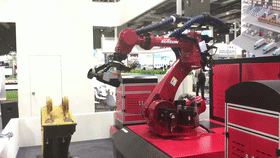 必威(bw·西汉姆联)中厚板焊缝算帐机械人为程师系统.gif